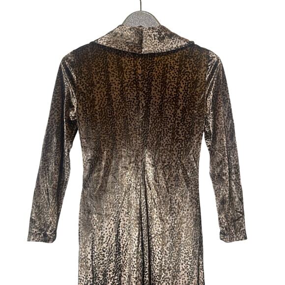 Carlye Vintage Leopard Print Velvet Maxi Dress - Picture 8 of 11